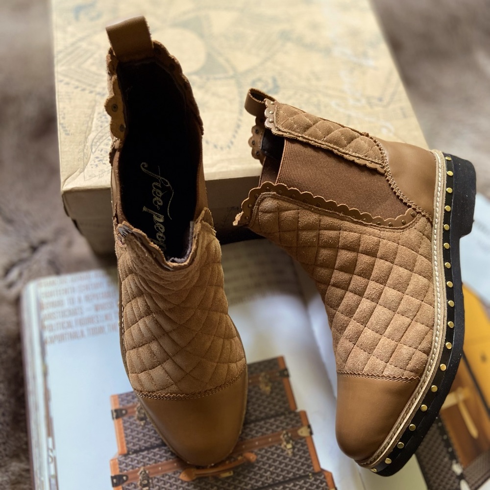 Free People Atlas Chelsea Booties - Picture 6 of 15